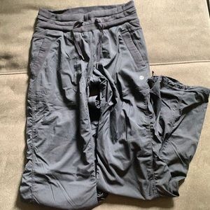 Lululemon Women's on The Move Dance Studio Pant